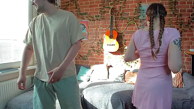 yamy yamy yamy online show from 09-12-25, 01:00