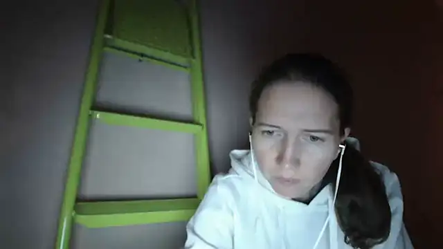 Snapshot of Sexy_MargoX_ chatting on 12-22-24, 12:28 Sexy MargoX online show from 12-22-24, 12:28