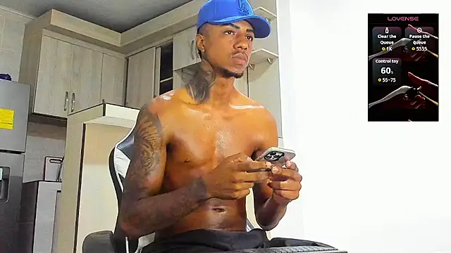 YeremiBrowm online show from 11-06-25, 07:37