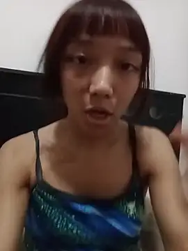 Snapshot of Karmakuro chatting on 05-19-26, 03:57 Karmakuro online show from 05-19-26, 03:57