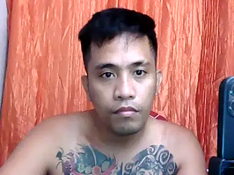 Snapshot of Thyler08 chatting on 12-14-24, 10:45 Thyler08 online show from 12-14-24, 10:45