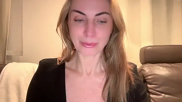 RachellAmazing online show from 02-17-25, 09:08