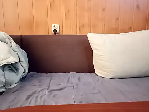 Konradoo online show from 10-05-25, 06:01