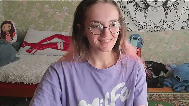 Snapshot of Cutie_Adelia chatting on 05-05-26, 11:07 Cutie Adelia online show from 05-05-26, 11:07