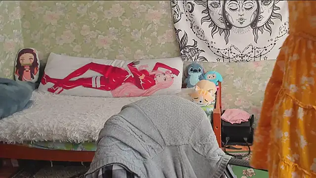 Snapshot of Cutie_Adelia chatting on 05-26-26, 11:17 Cutie Adelia online show from 05-26-26, 11:17