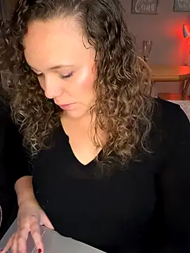 AuroraSummers online show from 11-03-25, 03:46