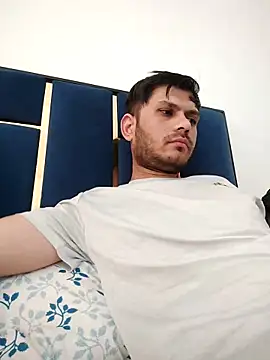 alex78265 online show from 04-25-26, 08:28