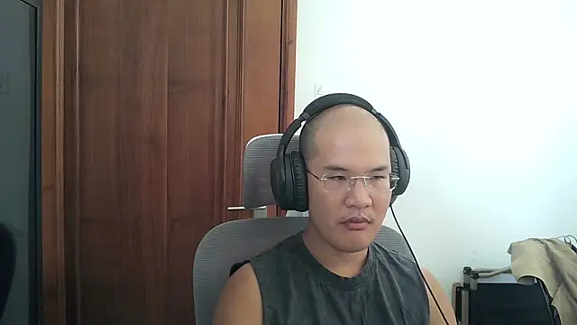 Snapshot of luckyjackie25 chatting on 06-02-26, 01:51 luckyjackie25 online show from 06-02-26, 01:51