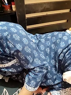 Diya 143 online show from 10-19-25, 05:57