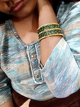 Diya 143 online show from 11-24-25, 07:57