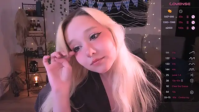 Snapshot of IrmaBell chatting on 10-10-25, 11:59 IrmaBell online show from 10-10-25, 11:59