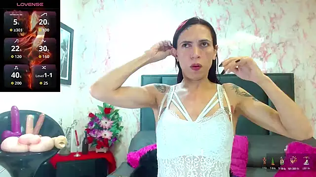 VanessaWolf online show from 10-18-25, 02:29