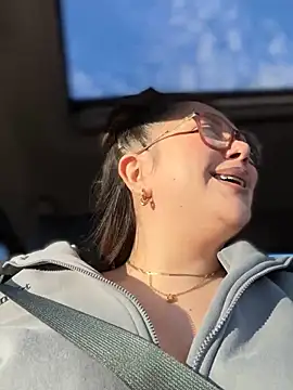 nativepumpkin95 online show from 02-14-26, 10:39