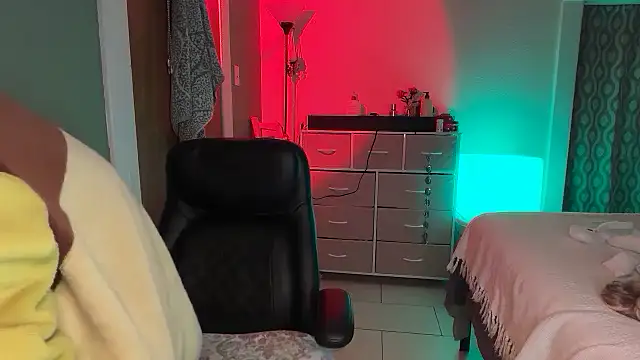 nativepumpkin95 online show from 04-04-26, 04:00