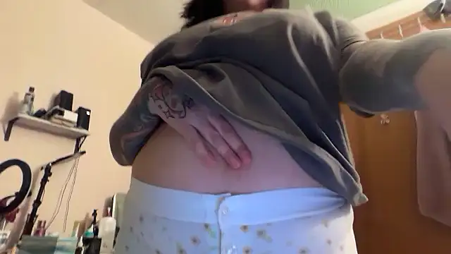 nativepumpkin95 online show from 04-06-26, 03:48