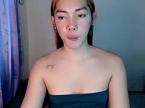 Snapshot of perly_169 chatting on 06-14-26, 03:19 perly 169 online show from 06-14-26, 03:19