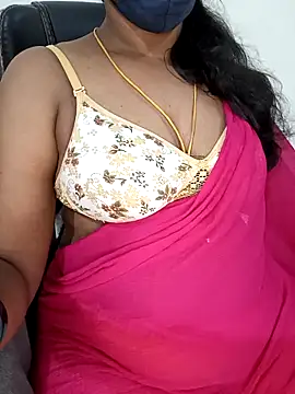 Snapshot of Tamil-hotwife chatting on 04-26-26, 03:04 Tamil-hotwife online show from 04-26-26, 03:04