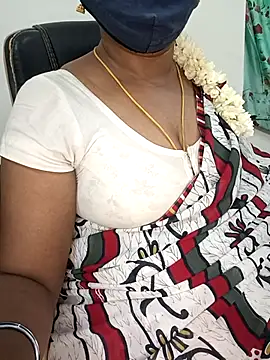 Snapshot of Tamil-hotwife chatting on 04-30-26, 04:19 Tamil-hotwife online show from 04-30-26, 04:19