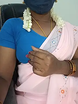 Snapshot of Tamil-hotwife chatting on 05-28-26, 04:59 Tamil-hotwife online show from 05-28-26, 04:59