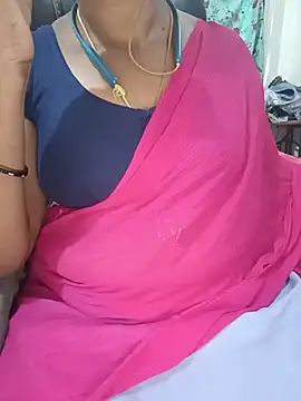 Snapshot of Tamil-hotwife chatting on 07-27-26, 07:26 Tamil-hotwife online show from 07-27-26, 07:26