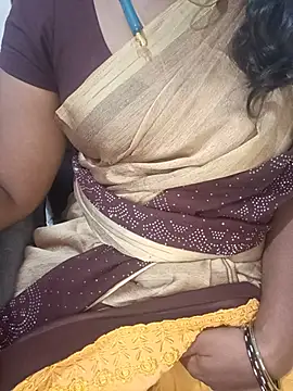 Snapshot of Tamil-hotwife chatting on 07-30-26, 04:50 Tamil-hotwife online show from 07-30-26, 04:50