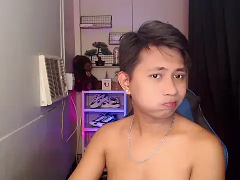 Snapshot of khael_moreno chatting on 11-23-25, 11:04 khael moreno online show from 11-23-25, 11:04