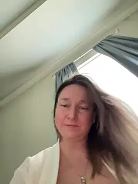 Vivian MayXxX online show from 02-15-25, 09:37