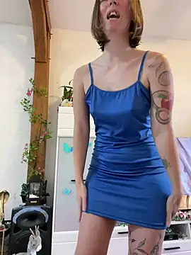 Snapshot of Daisy_Michto_Officiel chatting on 12-16-24, 02:27 Daisy Michto Officiel online show from 12-16-24, 02:27