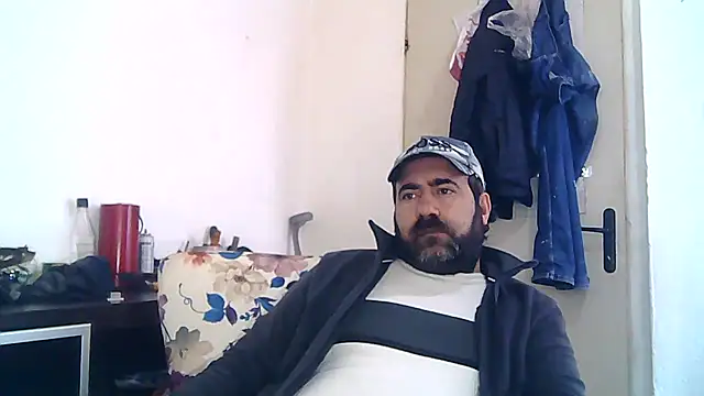 Snapshot of ZYXEL353 chatting on 01-26-25, 01:47 ZYXEL353 online show from 01-26-25, 01:47