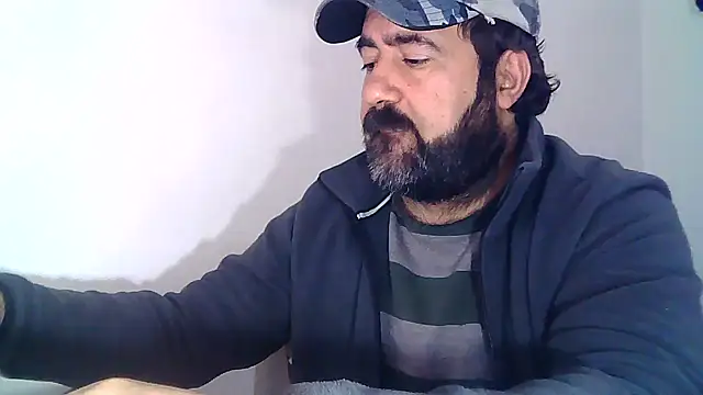 Snapshot of ZYXEL353 chatting on 02-01-25, 06:40 ZYXEL353 online show from 02-01-25, 06:40