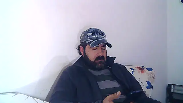 Snapshot of ZYXEL353 chatting on 02-01-25, 10:23 ZYXEL353 online show from 02-01-25, 10:23