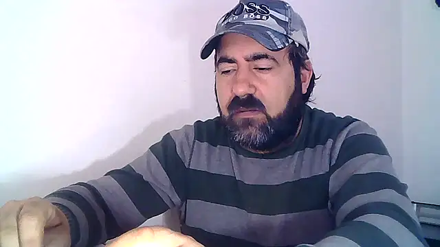 Snapshot of ZYXEL353 chatting on 02-02-25, 10:35 ZYXEL353 online show from 02-02-25, 10:35