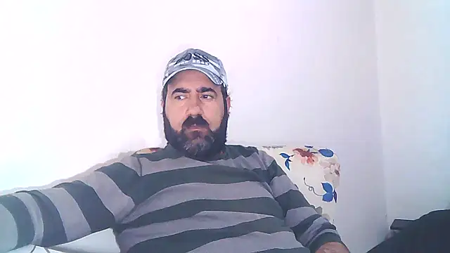 Snapshot of ZYXEL353 chatting on 02-05-25, 10:01 ZYXEL353 online show from 02-05-25, 10:01