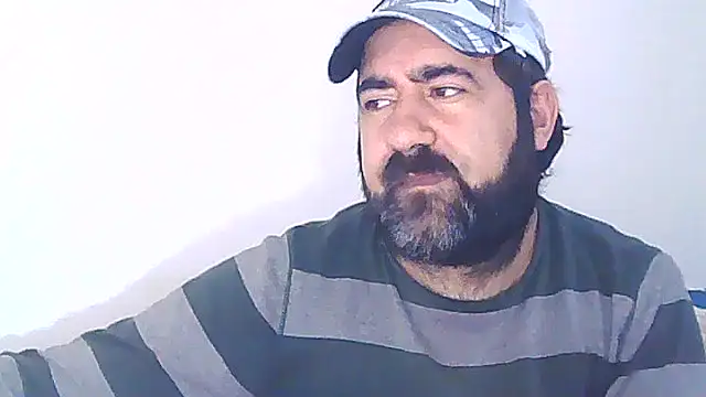 Snapshot of ZYXEL353 chatting on 02-07-25, 01:58 ZYXEL353 online show from 02-07-25, 01:58