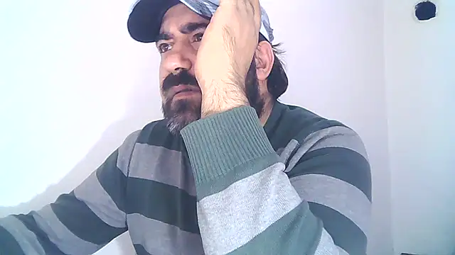 Snapshot of ZYXEL353 chatting on 02-07-25, 08:20 ZYXEL353 online show from 02-07-25, 08:20