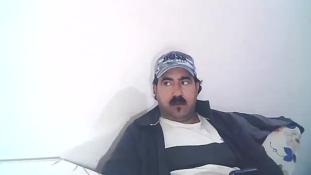 Snapshot of ZYXEL353 chatting on 02-16-25, 04:42 ZYXEL353 online show from 02-16-25, 04:42