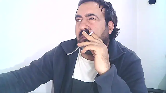 Snapshot of ZYXEL353 chatting on 02-25-25, 09:13 ZYXEL353 online show from 02-25-25, 09:13