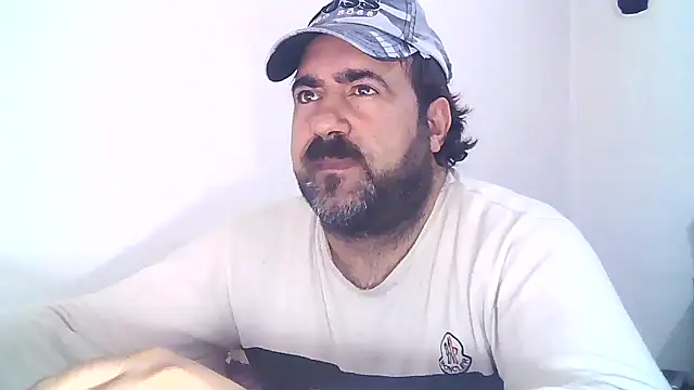 Snapshot of ZYXEL353 chatting on 03-01-25, 06:43 ZYXEL353 online show from 03-01-25, 06:43