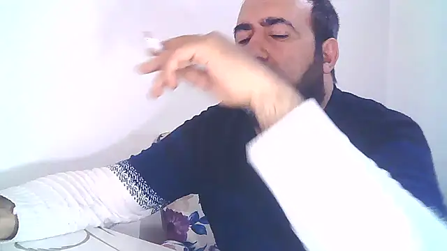 Snapshot of ZYXEL353 chatting on 03-07-25, 12:58 ZYXEL353 online show from 03-07-25, 12:58