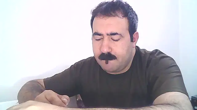 Snapshot of ZYXEL353 chatting on 03-12-25, 09:56 ZYXEL353 online show from 03-12-25, 09:56