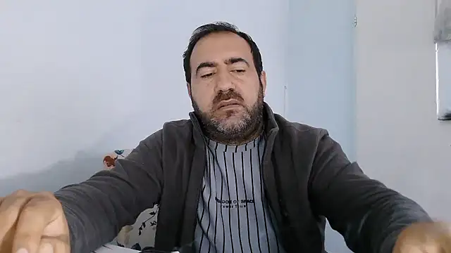 Snapshot of ZYXEL353 chatting on 11-10-25, 07:51 ZYXEL353 online show from 11-10-25, 07:51