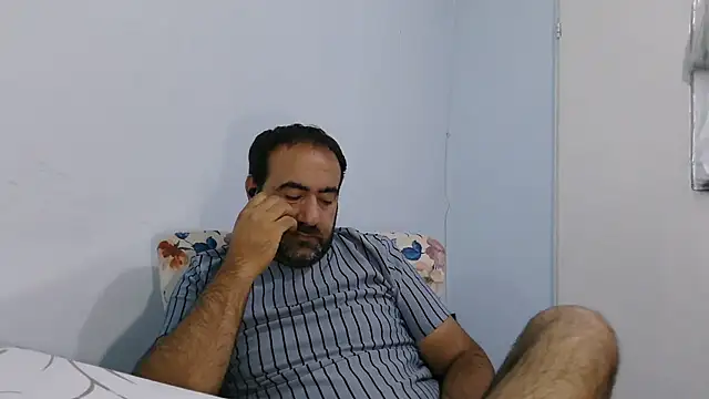 Snapshot of ZYXEL353 chatting on 11-10-25, 10:42 ZYXEL353 online show from 11-10-25, 10:42