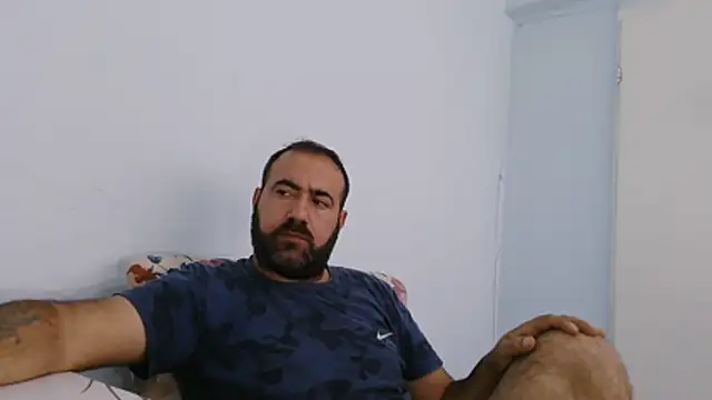 Snapshot of ZYXEL353 chatting on 11-20-25, 11:54 ZYXEL353 online show from 11-20-25, 11:54