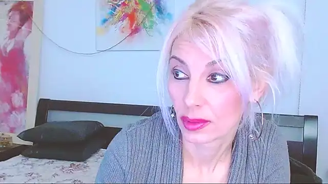 HoneyLara online show from 02-07-25, 07:49