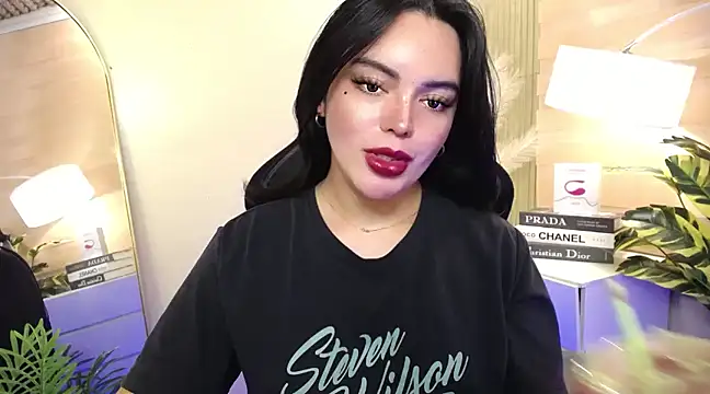 HotstuffCherrySummer online show from 01-13-25, 09:30