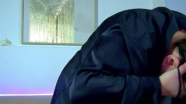 LillianKim online show from 10-13-25, 06:24