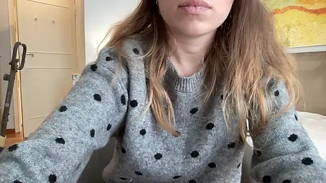 Mollyy998 online show from 10-29-25, 08:38