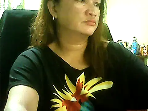 Snapshot of hott_scarlett chatting on 01-22-25, 10:26 hott scarlett online show from 01-22-25, 10:26
