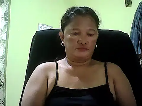 Snapshot of hott_scarlett chatting on 01-23-25, 11:47 hott scarlett online show from 01-23-25, 11:47