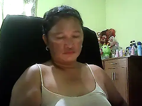 Snapshot of hott_scarlett chatting on 01-31-25, 07:18 hott scarlett online show from 01-31-25, 07:18